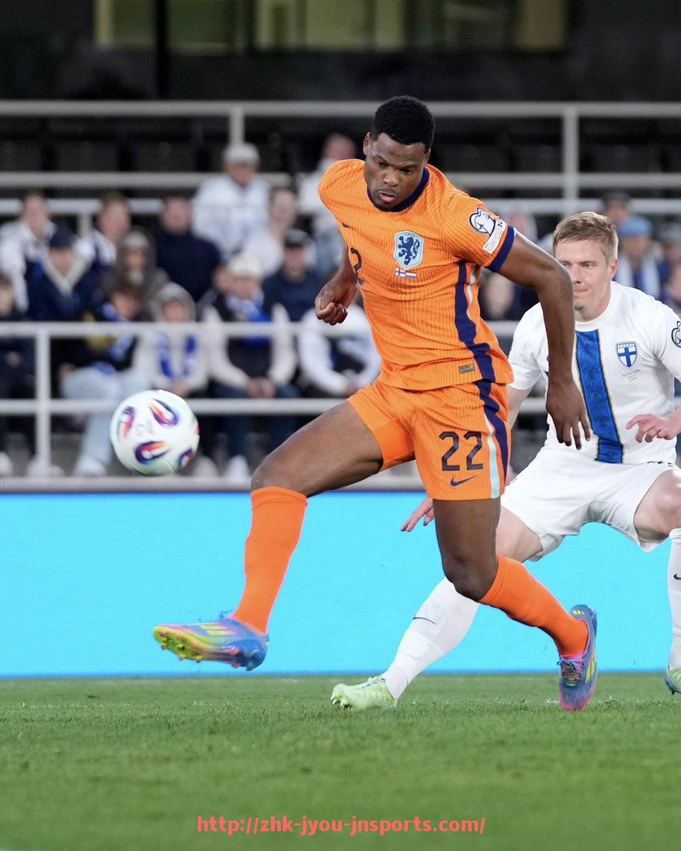 jiuyou九游娱乐-法甲年度球员评选结果揭晓，表现背后有哪些亮点？